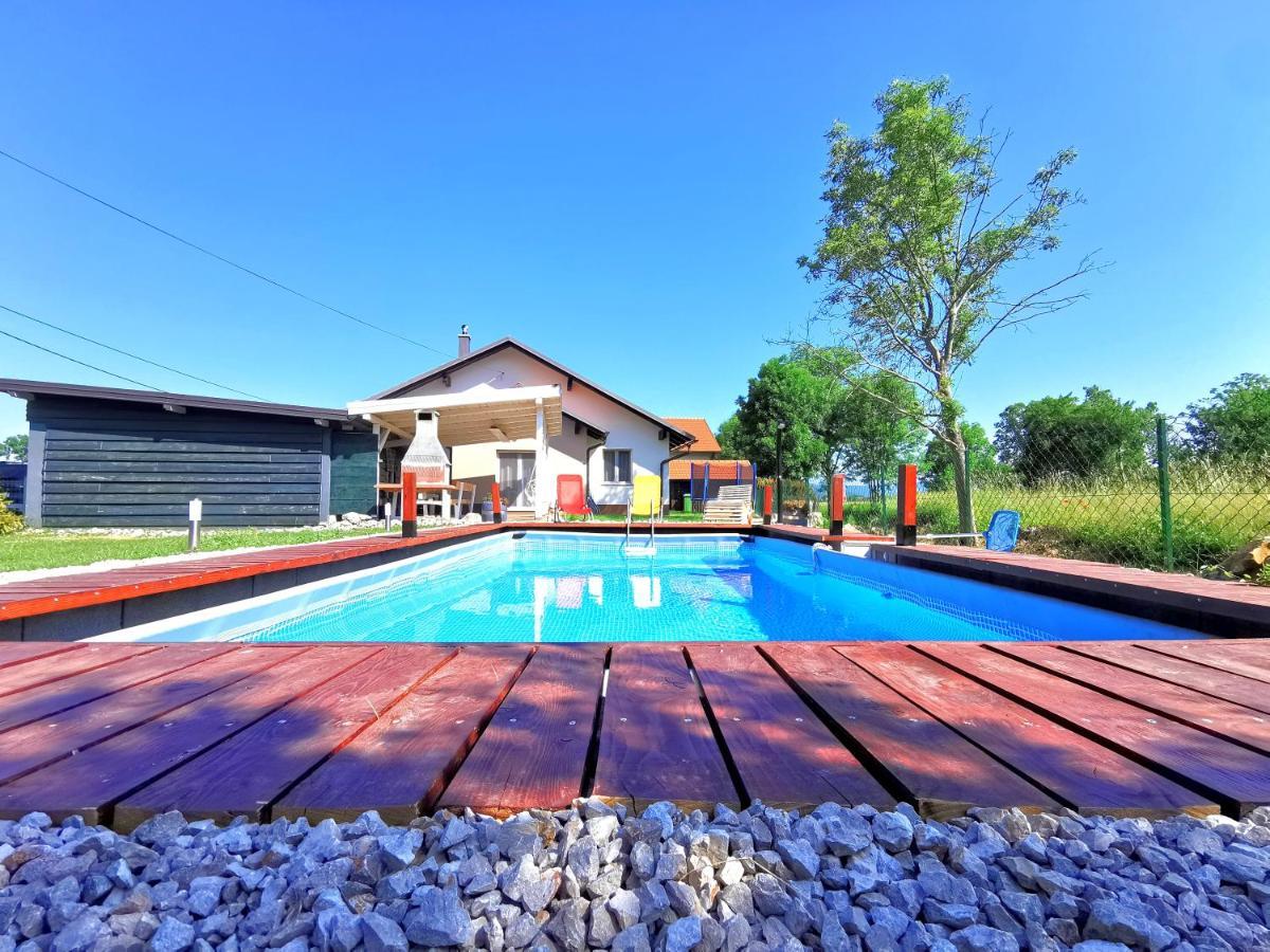 Holiday Home Melani Sinac Ngoại thất bức ảnh